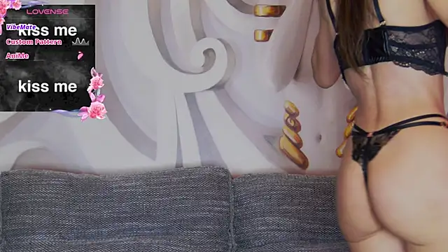 hailey peach online show from September 2025 05:35:02 PM