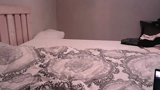 33  Max online show from December 2024 08:36:02 PM