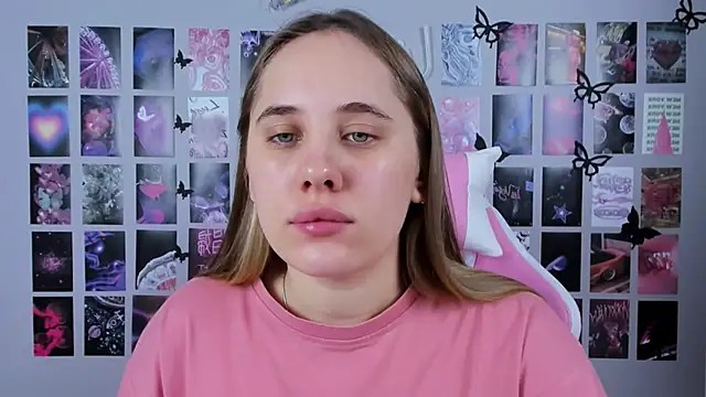 MiaMilas online show from February 2025 07:17:02 AM