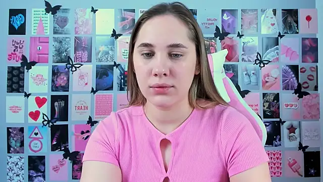 MiaMilas online show from March 2025 05:33:01 AM