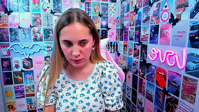 MiaMilas online show from September 2025 02:55:01 PM