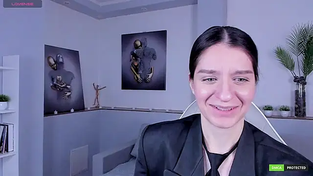 Snapshot of helentasty chatting on February 2025 03:13:01 AM helentasty online show from February 2025 03:13:01 AM