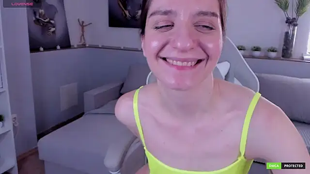 Snapshot of helentasty chatting on February 2025 06:24:01 AM helentasty online show from February 2025 06:24:01 AM