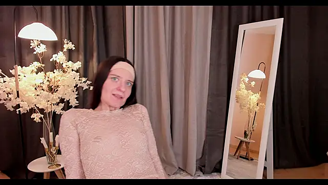 Snapshot of helentasty chatting on February 2025 09:36:01 AM helentasty online show from February 2025 09:36:01 AM