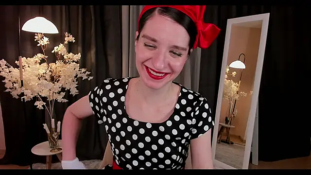 Snapshot of helentasty chatting on February 2025 06:33:01 AM helentasty online show from February 2025 06:33:01 AM
