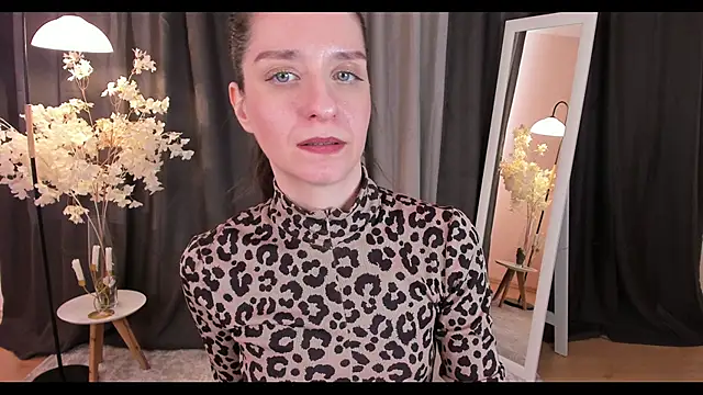 Snapshot of helentasty chatting on February 2025 06:22:01 AM helentasty online show from February 2025 06:22:01 AM