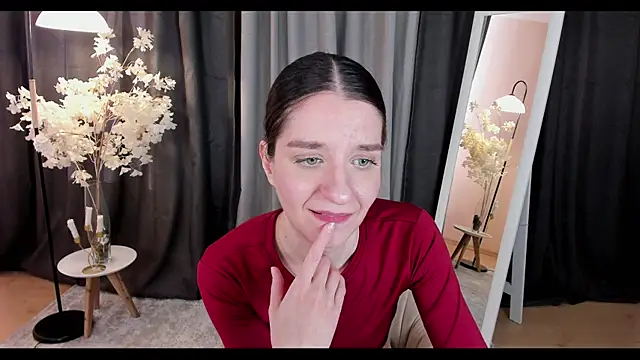 Snapshot of helentasty chatting on February 2025 06:14:02 AM helentasty online show from February 2025 06:14:02 AM