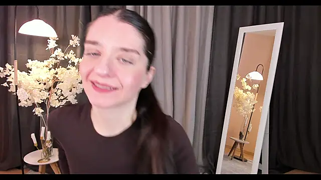 Snapshot of helentasty chatting on March 2025 02:26:01 AM helentasty online show from March 2025 02:26:01 AM