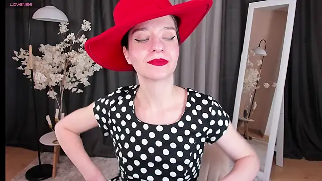 Snapshot of helentasty chatting on March 2025 02:08:01 AM helentasty online show from March 2025 02:08:01 AM