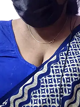 mallu-sumi online show from November 2025 06:00:02 PM