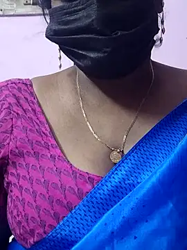 mallu-sumi online show from April 2026 06:09:01 PM