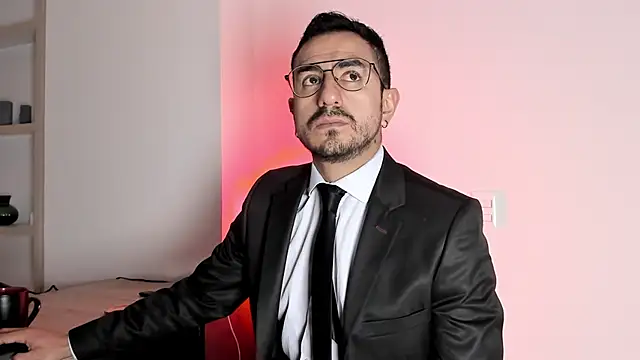 pablo-rincon95 online show from December 2024 11:43:02 AM