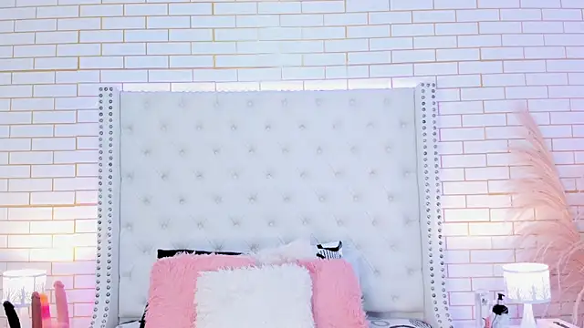 Snapshot of Krystal_cambell1 chatting on February 2026 07:56:01 PM Krystal cambell1 online show from February 2026 07:56:01 PM