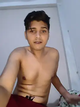 Snapshot of pleasureCan chatting on May 2026 07:01:01 PM pleasureCan online show from May 2026 07:01:01 PM