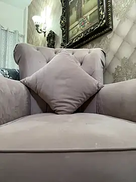 Hoskuw online show from February 2025 12:06:02 PM