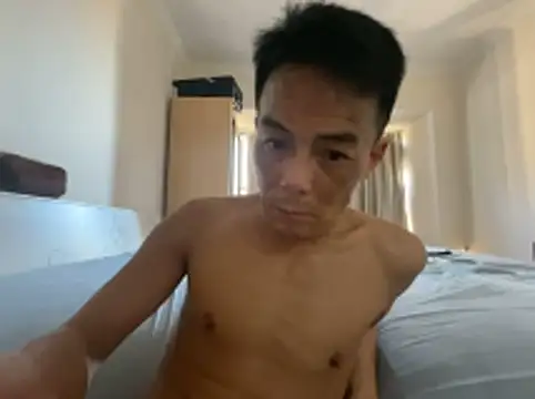 Snapshot of hkwildguy chatting on May 2026 08:34:02 AM hkwildguy online show from May 2026 08:34:02 AM