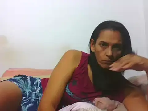 Snapshot of latinbrunettet chatting on January 2025 01:14:01 PM latinbrunettet online show from January 2025 01:14:01 PM