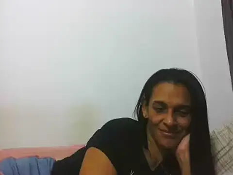 Snapshot of latinbrunettet chatting on January 2025 02:02:02 PM latinbrunettet online show from January 2025 02:02:02 PM