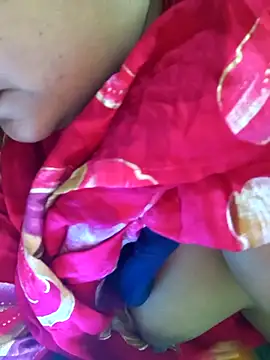 PeaCoooock online show from November 2025 06:08:02 PM