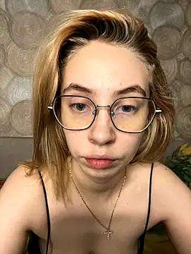 Kitty Katrine online show from October 2025 03:07:02 AM