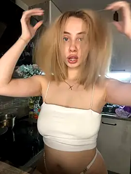 Kitty Katrine online show from December 2025 02:26:01 PM