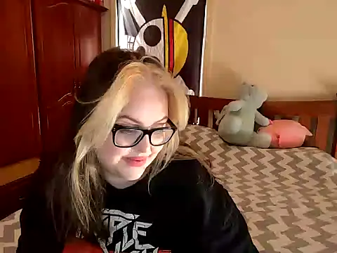 Snapshot of ChubbyBubs chatting on January 2025 07:53:02 AM ChubbyBubs online show from January 2025 07:53:02 AM