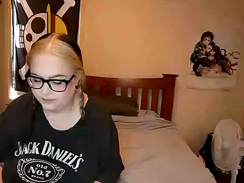 Snapshot of ChubbyBubs chatting on February 2025 03:53:02 AM ChubbyBubs online show from February 2025 03:53:02 AM