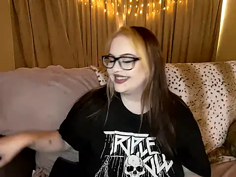 Snapshot of ChubbyBubs chatting on February 2025 05:30:01 AM ChubbyBubs online show from February 2025 05:30:01 AM