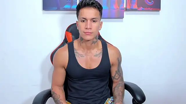 pettergrey1 online show from January 2025 11:35:02 PM