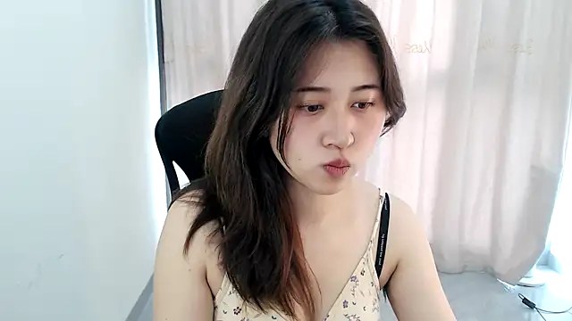 Liliya-77 online show from April 2026 06:36:01 AM