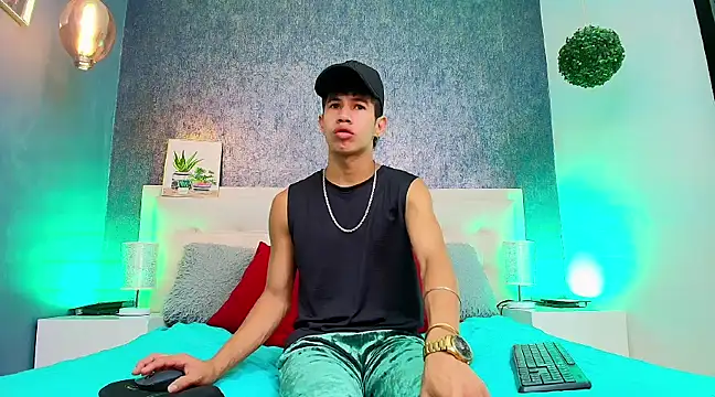 Erick Zhimerman online show from February 2025 03:42:02 AM