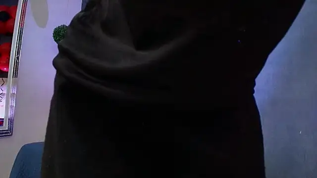 Erick Zhimerman online show from February 2026 04:05:02 AM