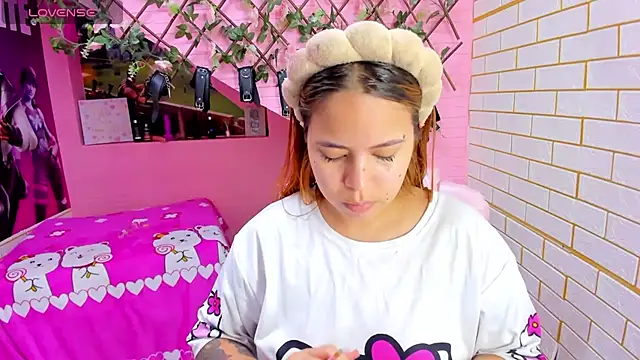 marcellaa303av online show from December 2025 12:52:02 AM