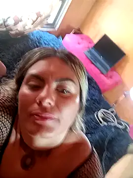 laperritadesupapi online show from February 2025 03:20:01 PM