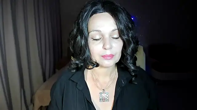 WitchBlueRose online show from October 2025 03:56:02 PM