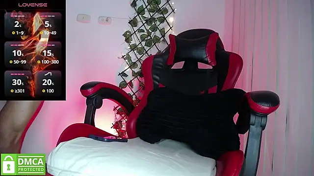 darkviper26 online show from November 2025 10:37:02 AM