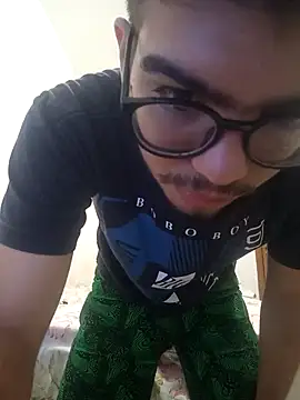 Edwardsky000 online show from December 2024 05:11:01 PM