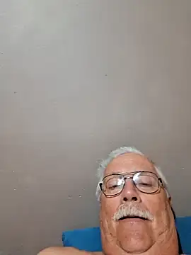 Snapshot of NawtyB1965 chatting on January 2026 04:17:02 AM NawtyB1965 online show from January 2026 04:17:02 AM