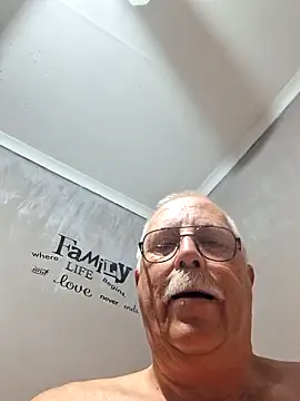 Snapshot of NawtyB1965 chatting on February 2026 03:44:02 AM NawtyB1965 online show from February 2026 03:44:02 AM