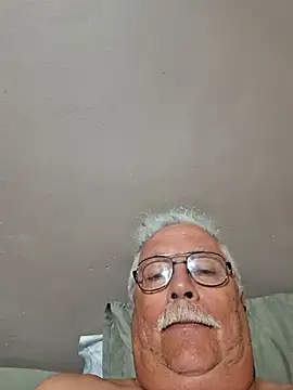 Snapshot of NawtyB1965 chatting on February 2026 04:00:01 AM NawtyB1965 online show from February 2026 04:00:01 AM