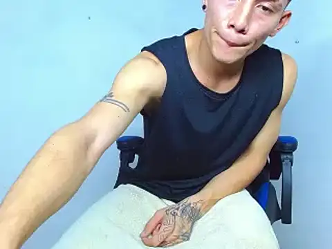 Snapshot of bab_boy_777 chatting on December 2024 02:42:01 AM bab boy 777 online show from December 2024 02:42:01 AM