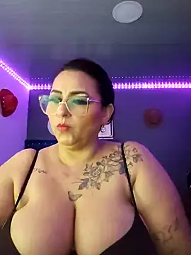 Ivonnee   online show from December 2024 06:36:01 AM