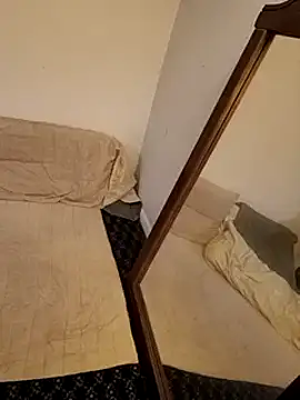 Snapshot of Cooperstone chatting on January 2025 08:10:01 PM Cooperstone online show from January 2025 08:10:01 PM