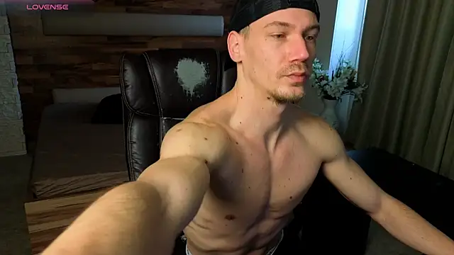 MateoBenjaminX online show from March 2026 11:45:02 AM