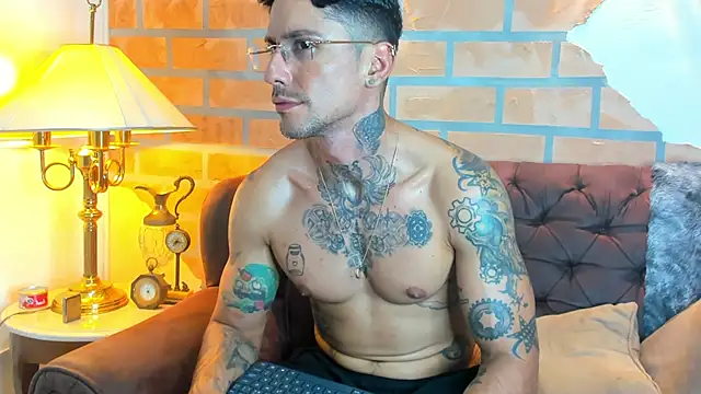 Dylanstonne online show from January 2025 02:40:02 AM