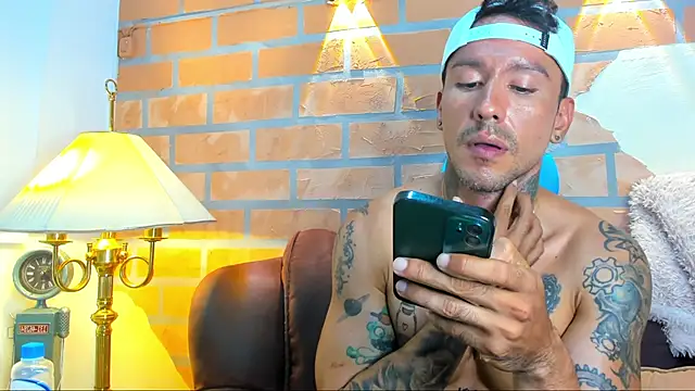 Dylanstonne online show from March 2025 01:32:02 AM