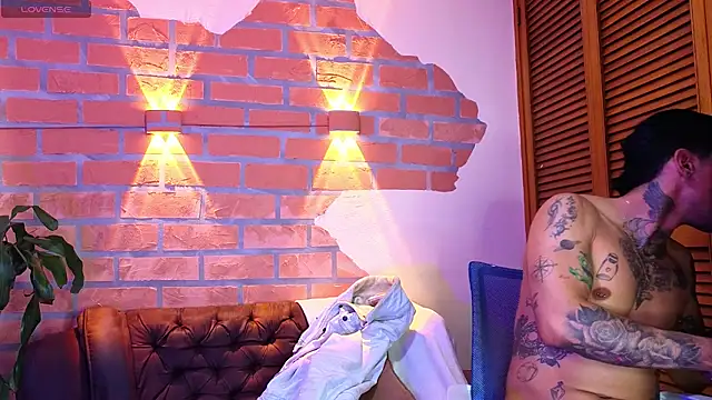 Dylanstonne online show from November 2025 09:04:02 PM