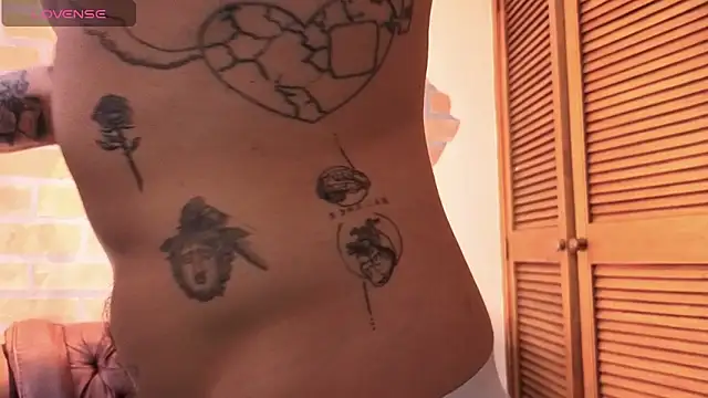 Dylanstonne online show from December 2025 09:01:02 PM