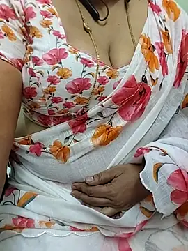 Snapshot of Sexy-Telugunayana2 chatting on July 2026 01:48:02 PM Sexy-Telugunayana2 online show from July 2026 01:48:02 PM