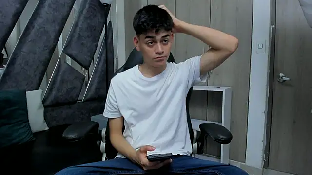 Yef Thin online show from March 2026 03:57:02 AM